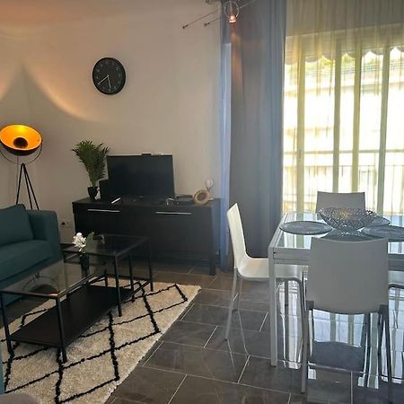 Lovely Stay In Roquebrune-Cap-Martin With See View Exteriör bild