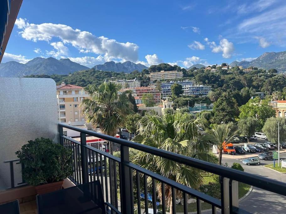 Lovely Stay In Roquebrune-Cap-Martin With See View Exteriör bild